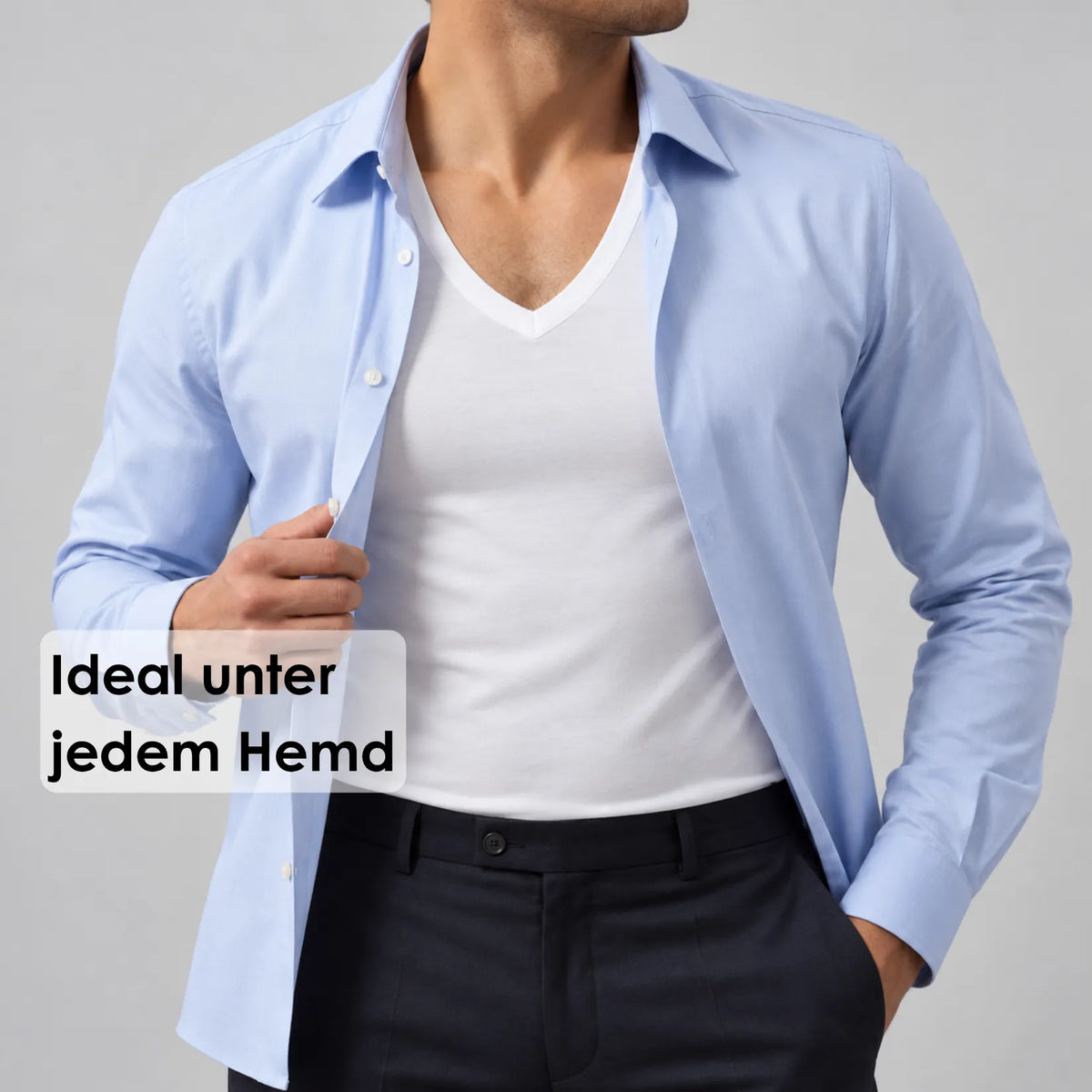 Weißes Herren-V-Unterhemd für einen unauffälligen Sitz unter Hemden von Cotton Majesty