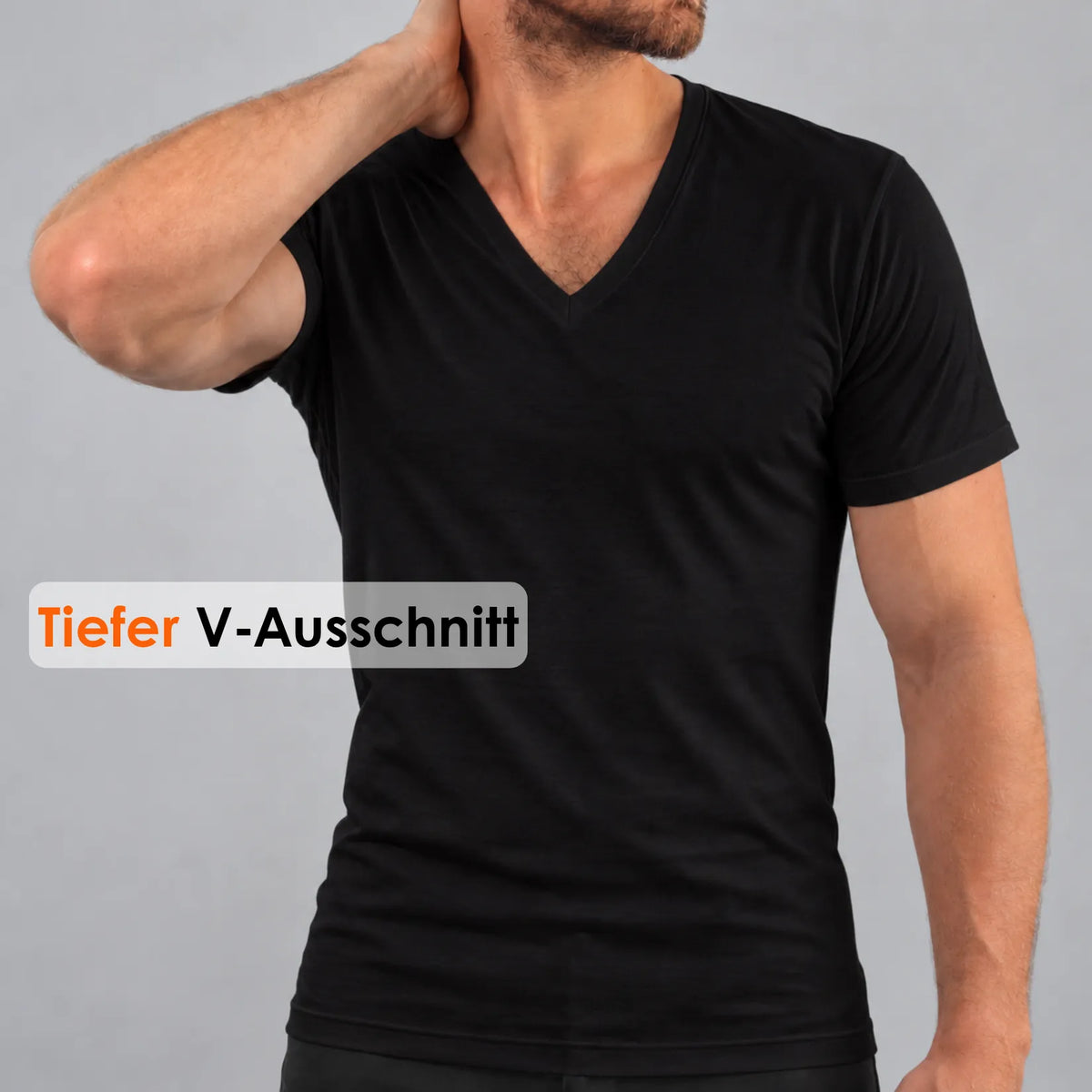 Schwarzes Herren-Unterhemd mit tiefem V-Ausschnitt von Cotton Majesty